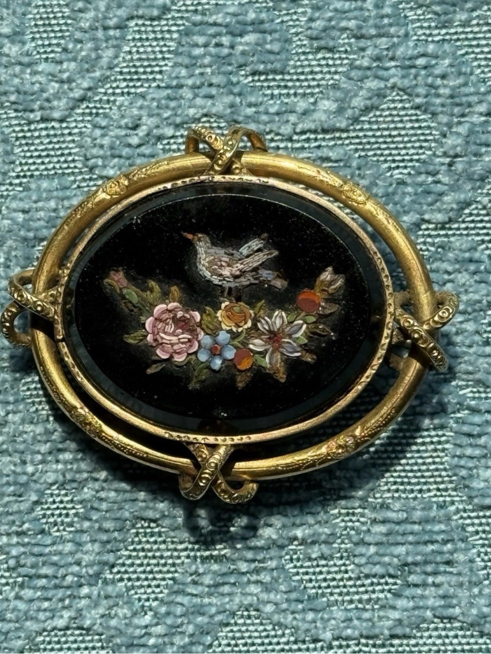 Roman Glass Micro Mosaic Brooch, 19th Century, Victorian Era, Great Condition